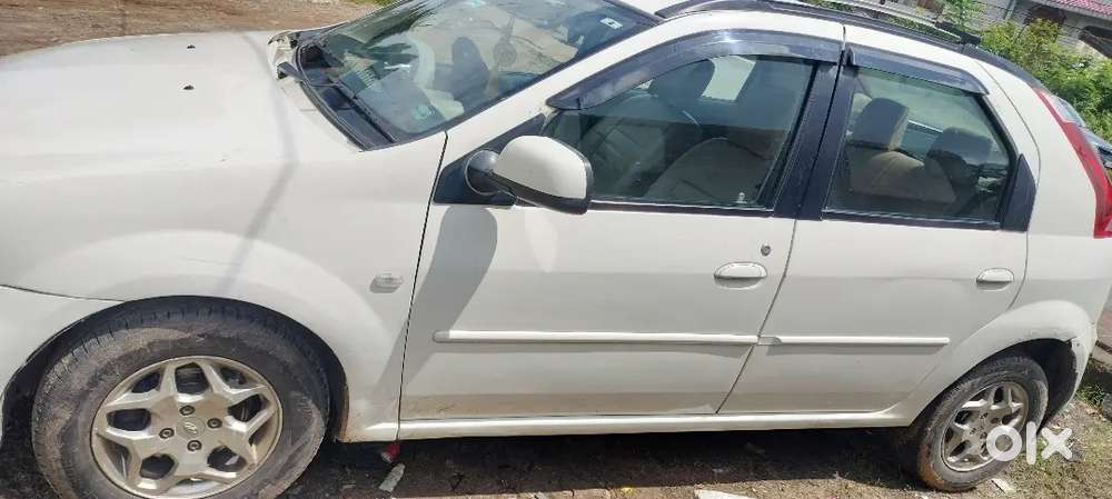 Good Condition Mahindra Verito Vibe 2013 Diesel 100000 Km Driven
