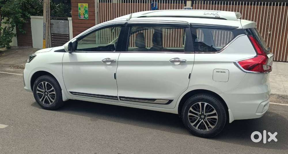 Maruti Suzuki Ertiga ZXI SHVS, 2022, Petrol