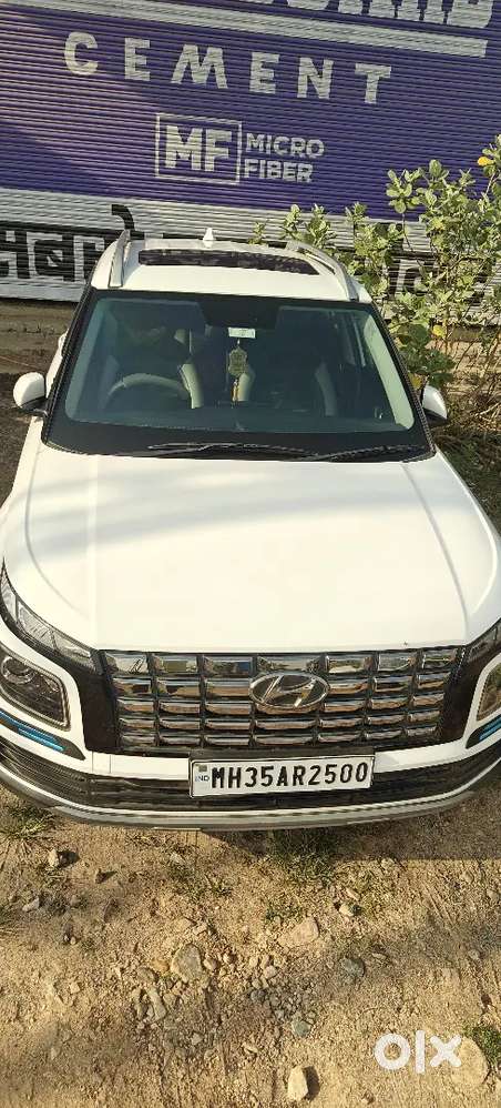 Hyundai Venue Diesel 2022 Second