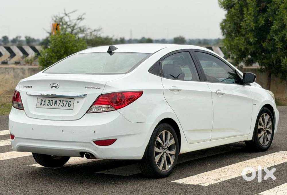 Hyundai Verna Fluidic 1.6 Crdi Sx, 2012, Diesel