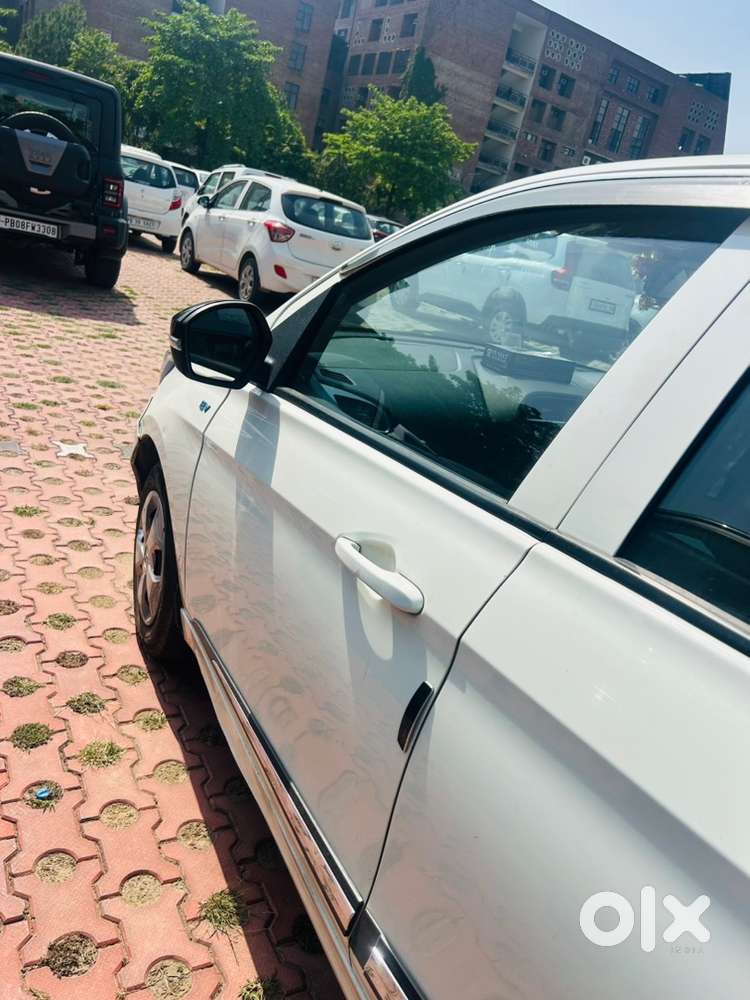 Tata Tiago Ev Long Range 2024 Electric Well Maintained