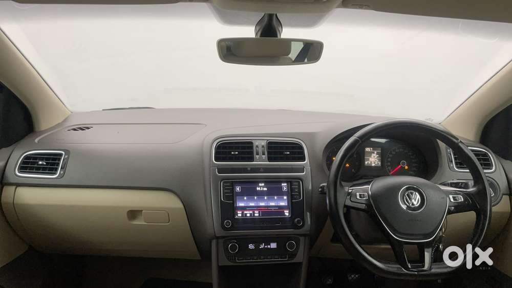 Volkswagen Vento Petrol Highline At, 2022, Petrol
