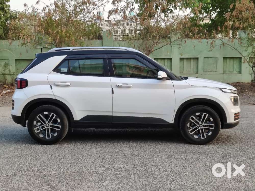 Hyundai Venue Sx (o) Mt 1.5 Diesel, 2025, Diesel