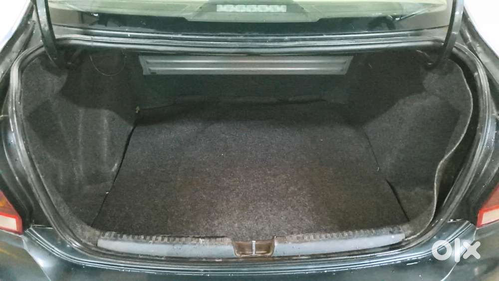 Volkswagen Vento Petrol Highline At, 2016, Petrol