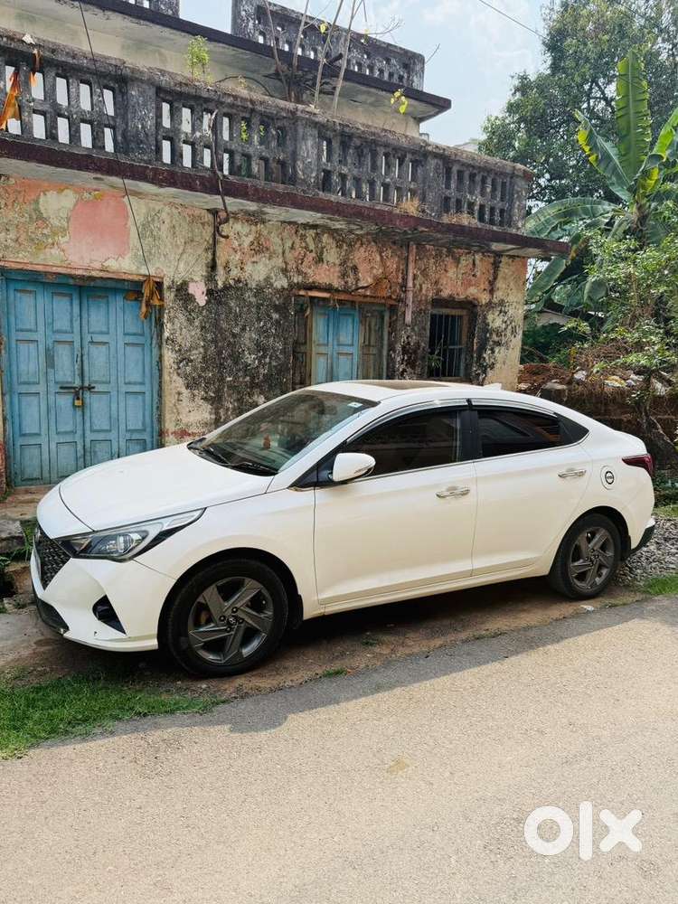 Hyundai Verna 2021 Petrol 60000 Km Driven