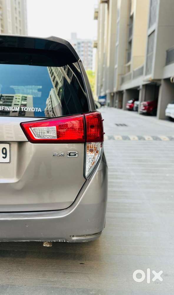 Toyota Innova Crysta