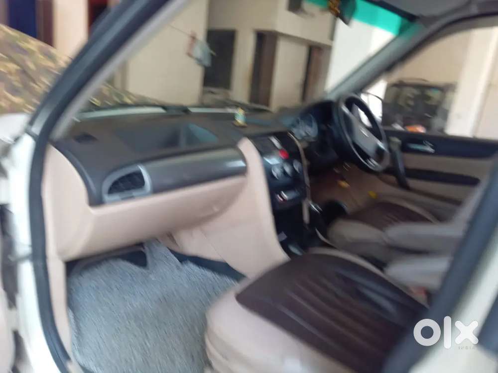 Tata Safari Storme 2014 Diesel 110000 Km Driven