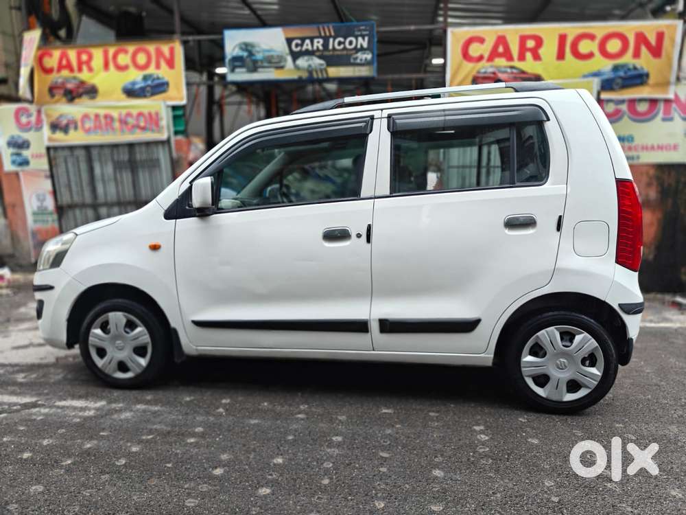 Maruti Suzuki Wagon R Vxi 1.0, 2015, Petrol