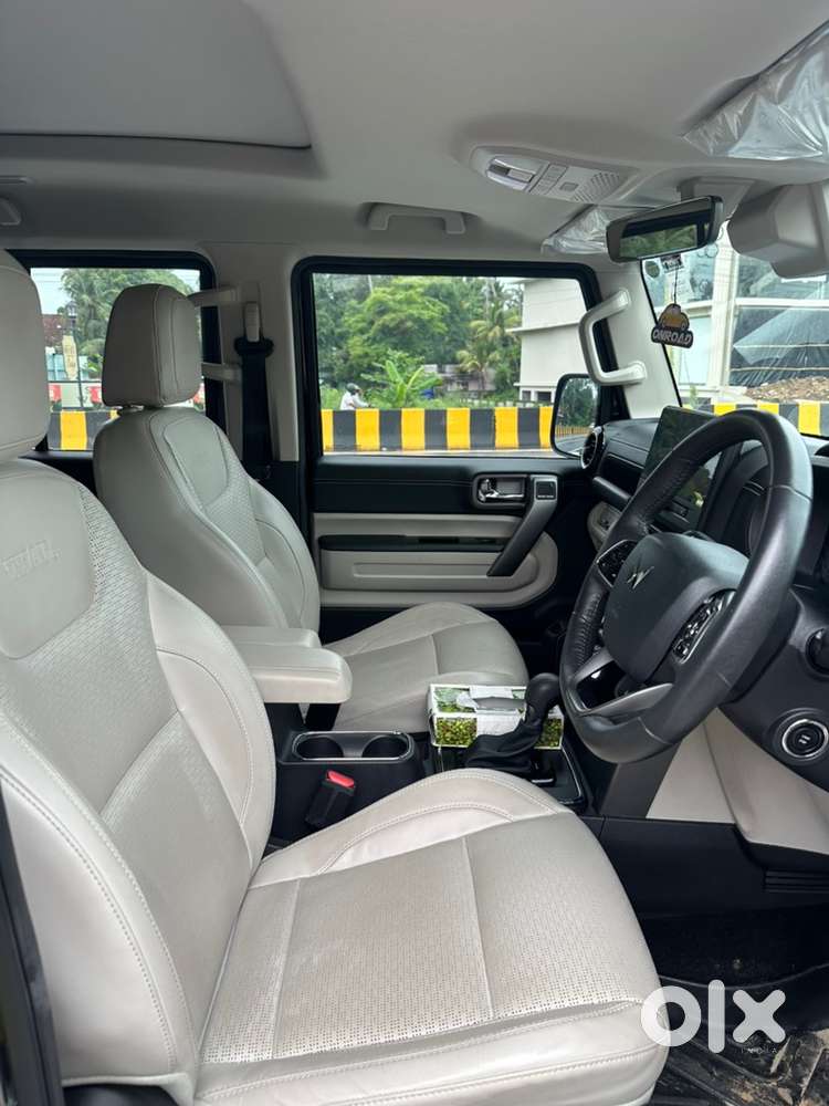Mahindra Thar Roxx 2025