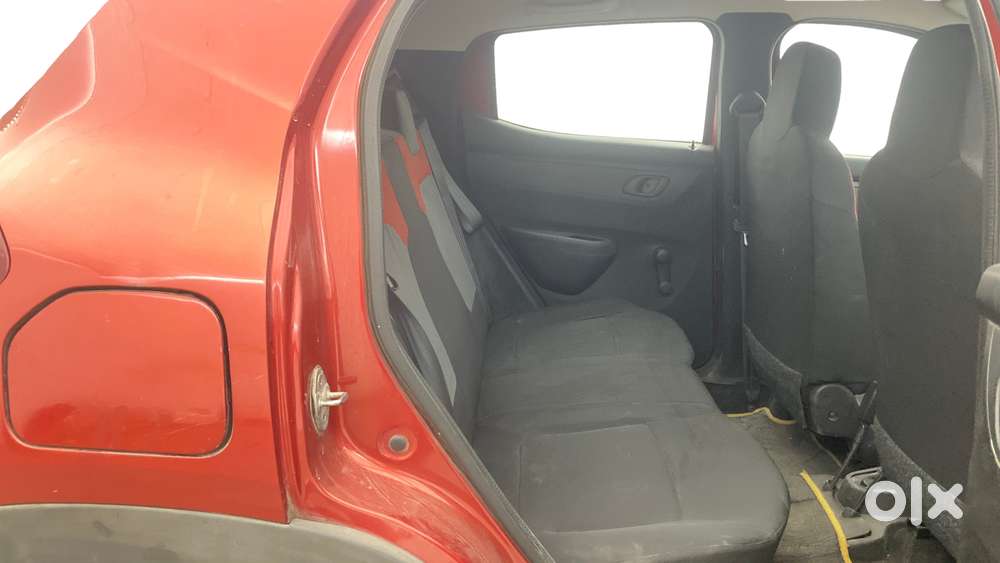 Renault Kwid 1.0 Rxt Amt Opt, 2017, Petrol