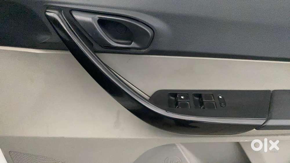 Tata Tiago 1.05 Revotorq Xt, 2018, Petrol