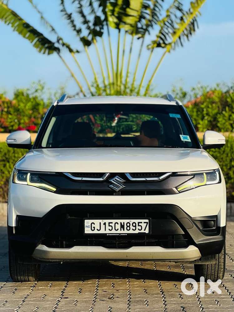 Maruti Suzuki Brezza 1.5 Zxi Cng, 2023, Cng & Hybrids