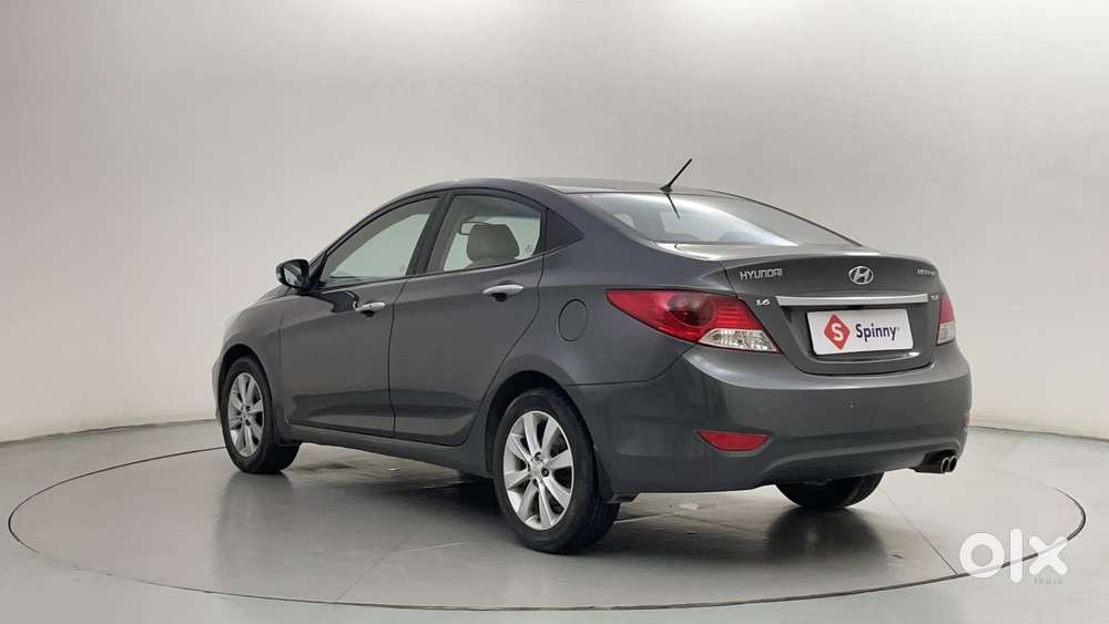 Hyundai Verna Fluidic 1.6 Vtvt Sx Opt, 2013, Petrol