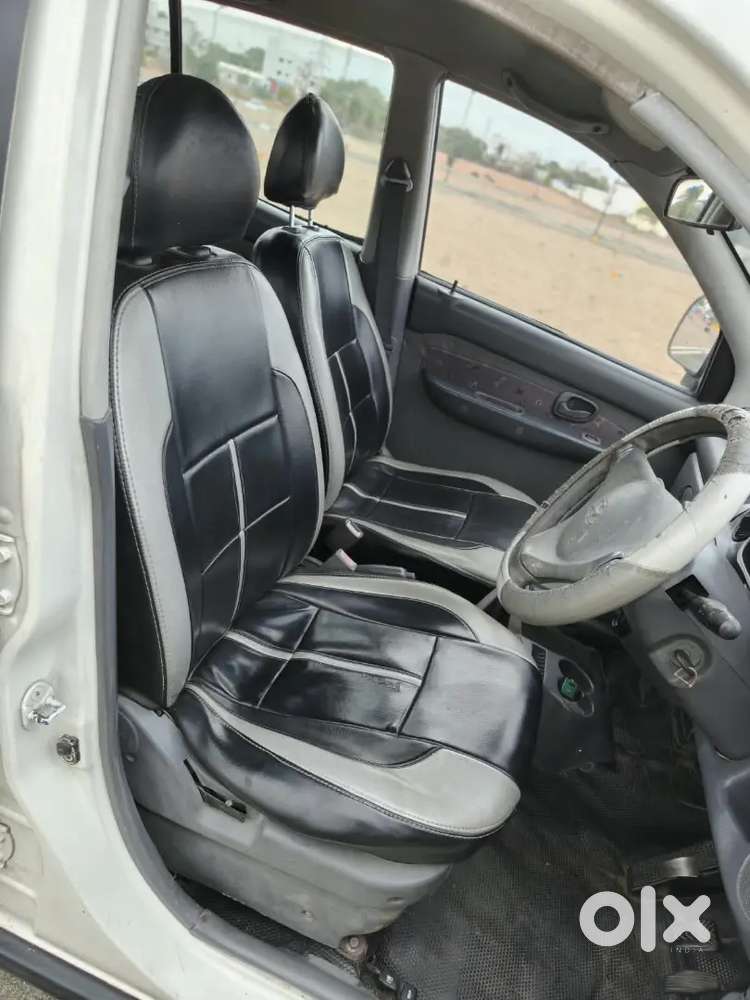 *hyundai Santro Xing Gl (petrol) ⛽* 
*model 2004 Owner -3*
*km - 1,18,