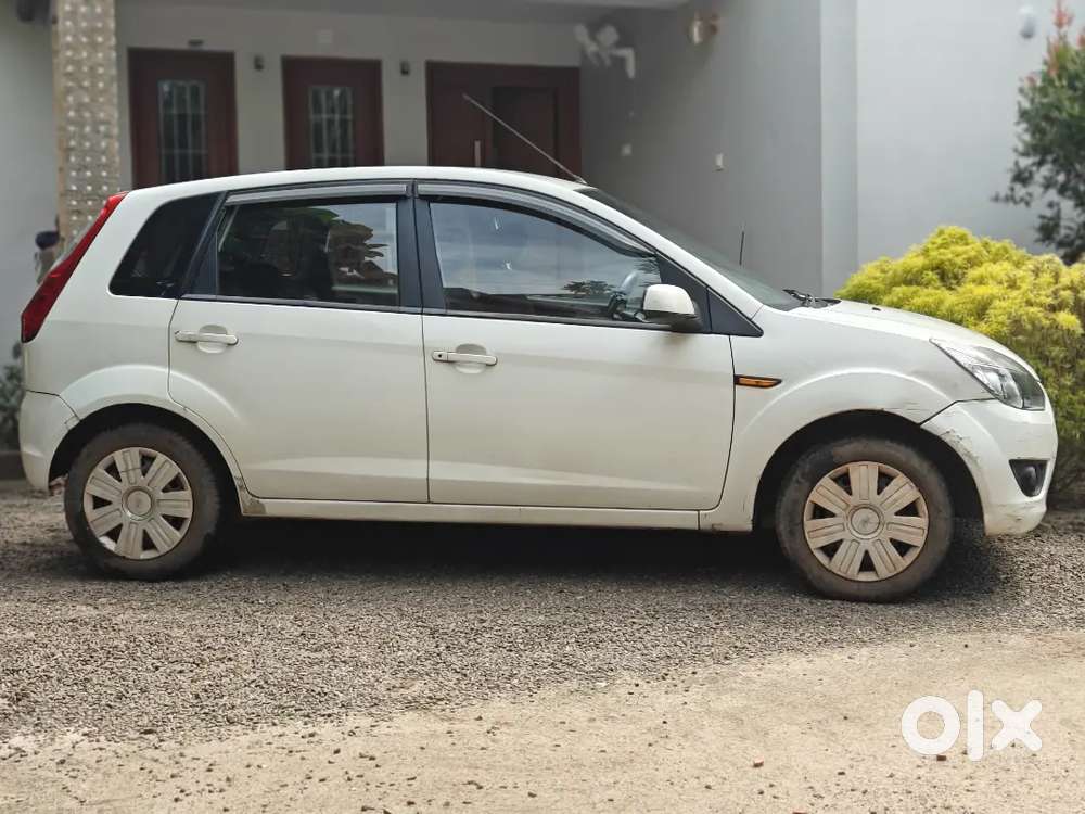 Ford Figo 2011 Petrol Lxi