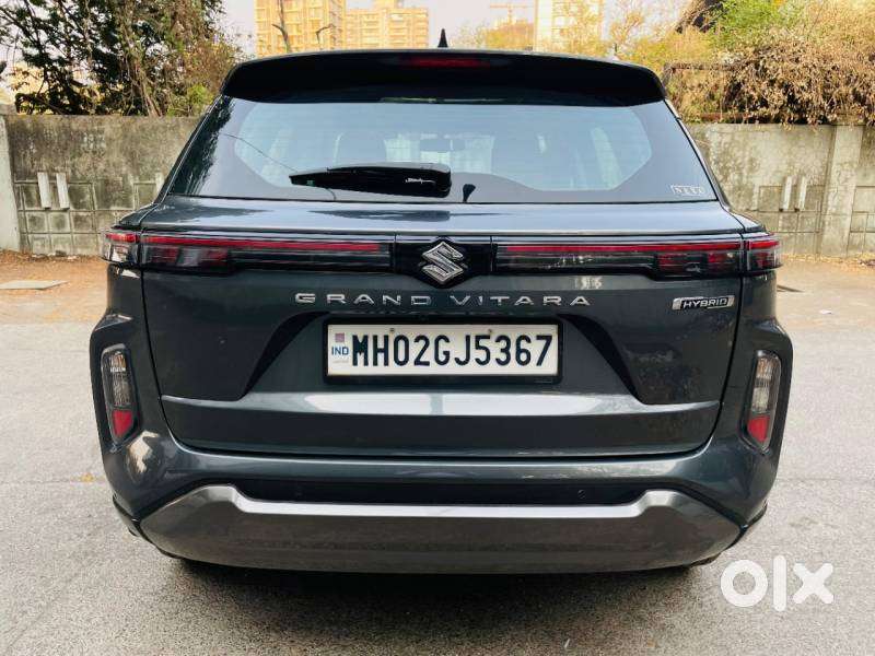 Maruti Suzuki Grand Vitara 1.5 Zeta Plus Dual Tone Intelligent Hybri..