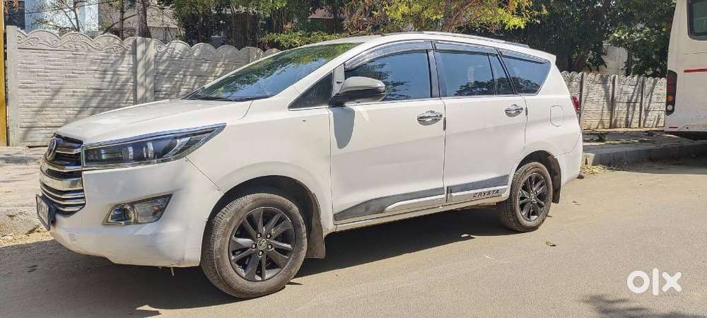Toyota Innova Crysta Zx 2.4 Diesel 7 Seater, 2017, Diesel