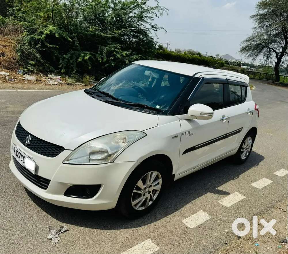 Maruti Suzuki Swift Ddis Zdi 2012