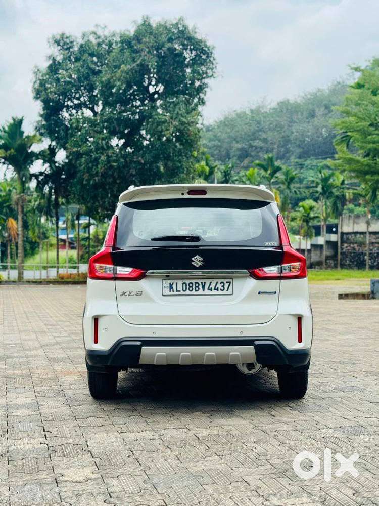 Maruti Suzuki Xl6 Alpha At, 2020, Petrol