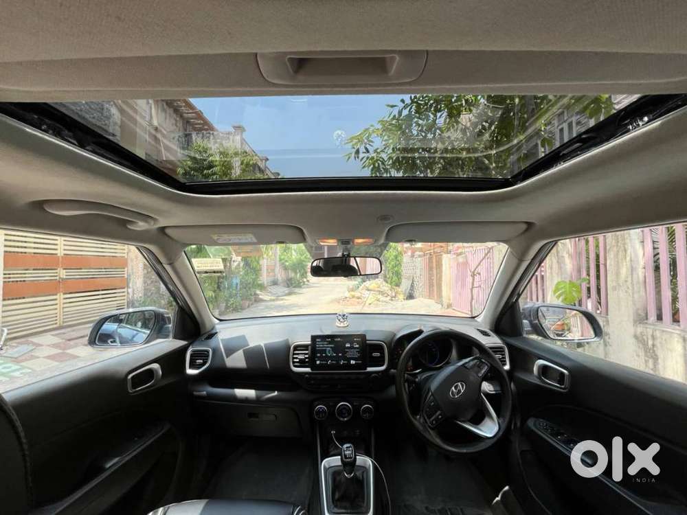 Hyundai Venue 2019 Diesel Well Maintained