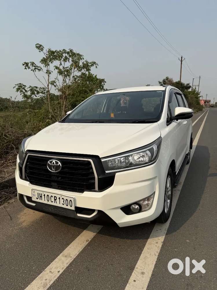 Toyota Innova Crysta 2023