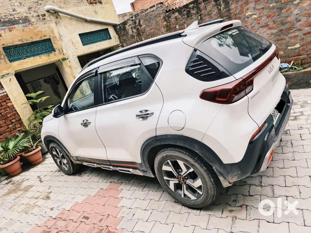 Kia Sonet Diesel 2022 Anniversary Km Driven