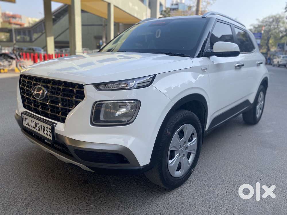 Hyundai Venue 1.2 S Plus, 2022, Petrol