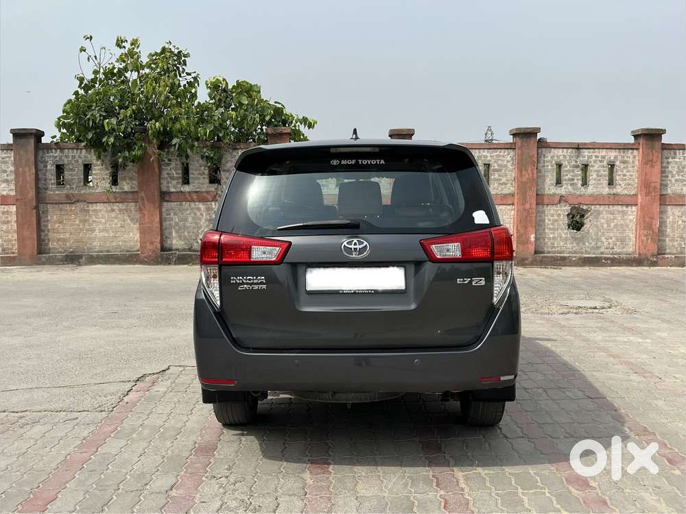 Toyota Innova Crysta 2.7 Zx At, 2017, Petrol