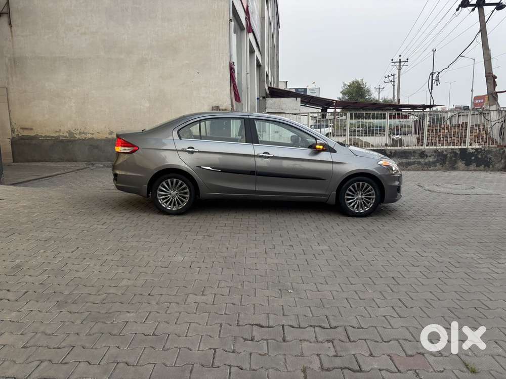 Maruti Suzuki Ciaz 1.5 Alpha Shvs Petrol, 2018, Petrol