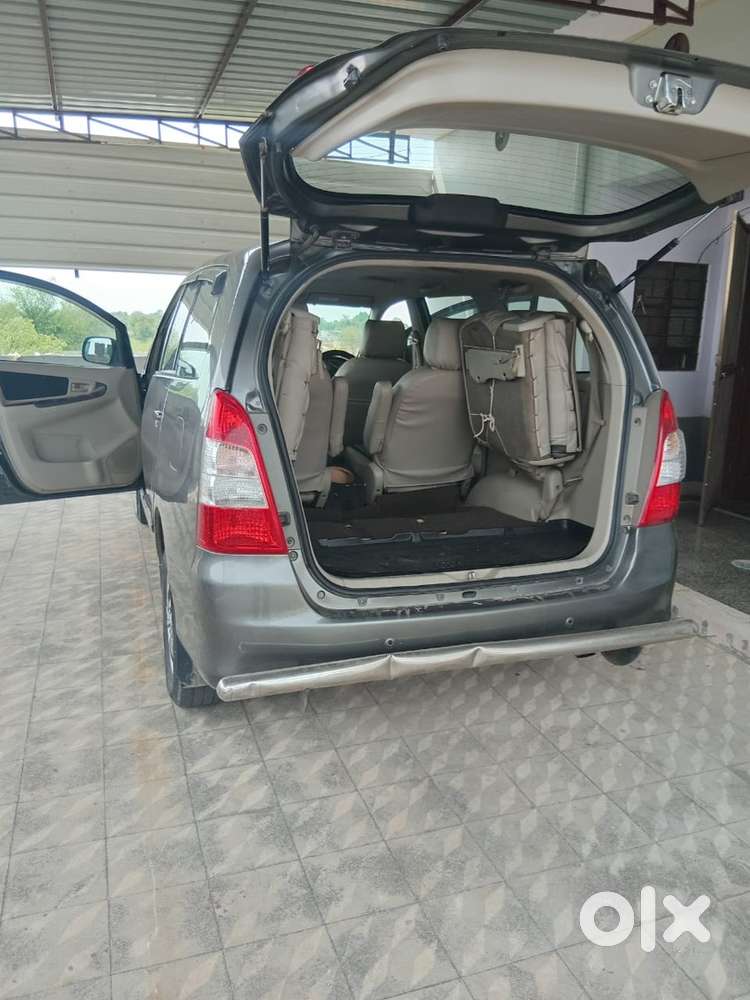 2014 Toyota Innova Diesel Manual 7-seater