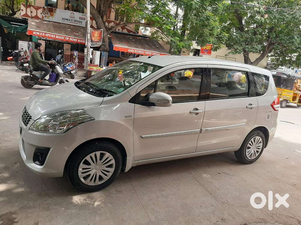 Maruti Suzuki Ertiga 2012-2015 Vdi, 2012, Diesel