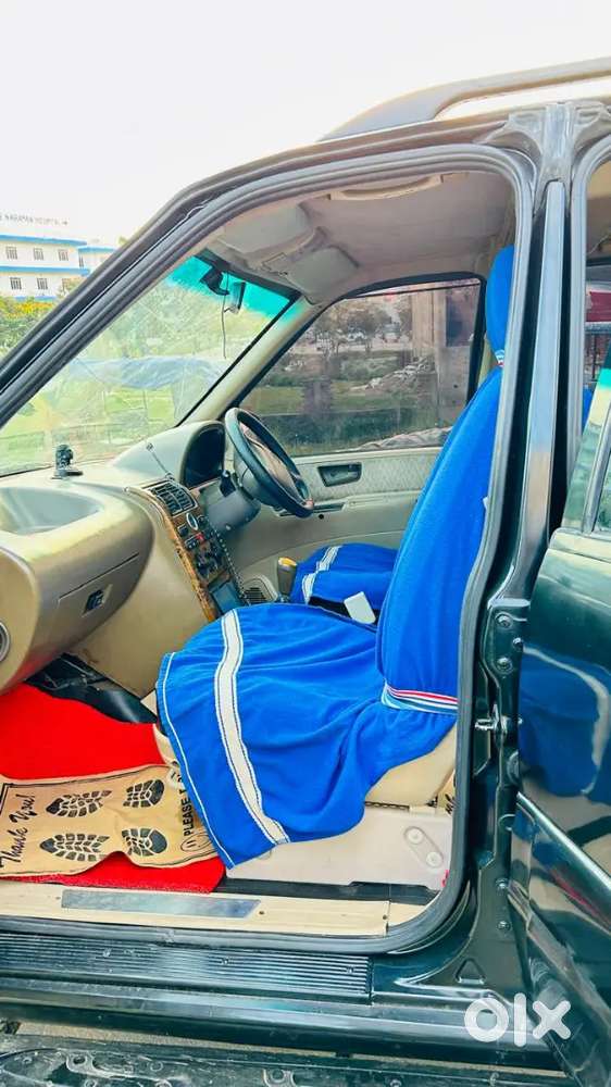 Tata Safari 4x4 2011