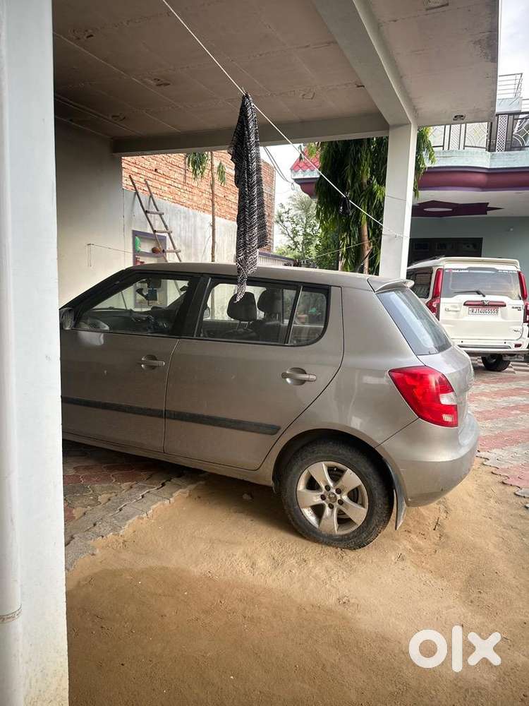 Skoda Car Automatic 2011