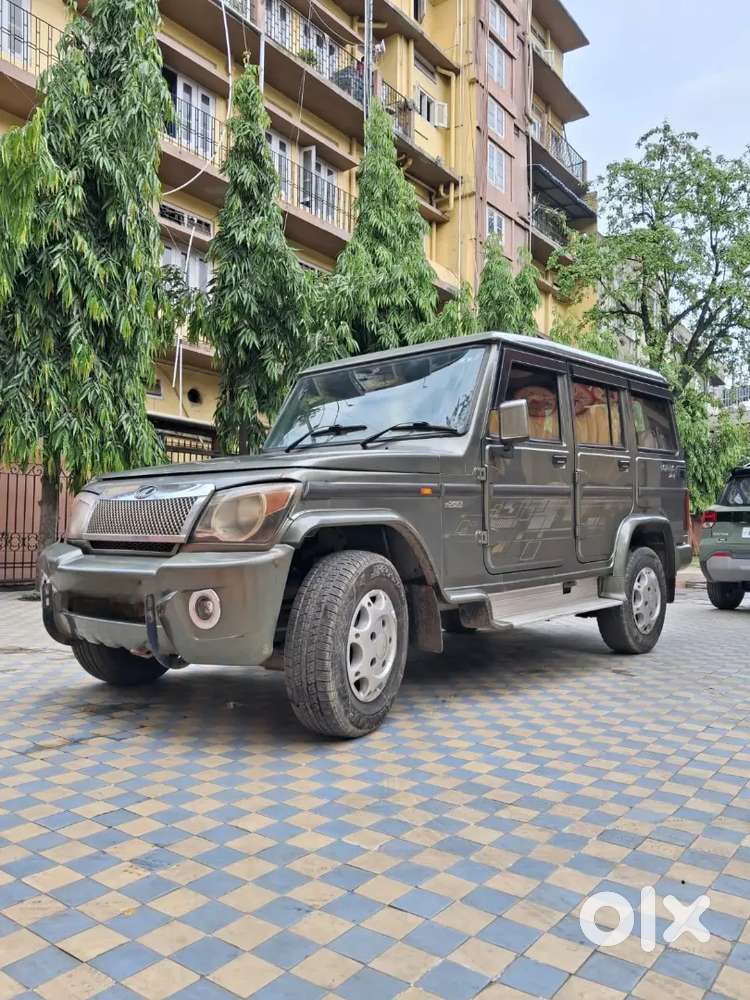 Mahindra Bolero Neo 2016