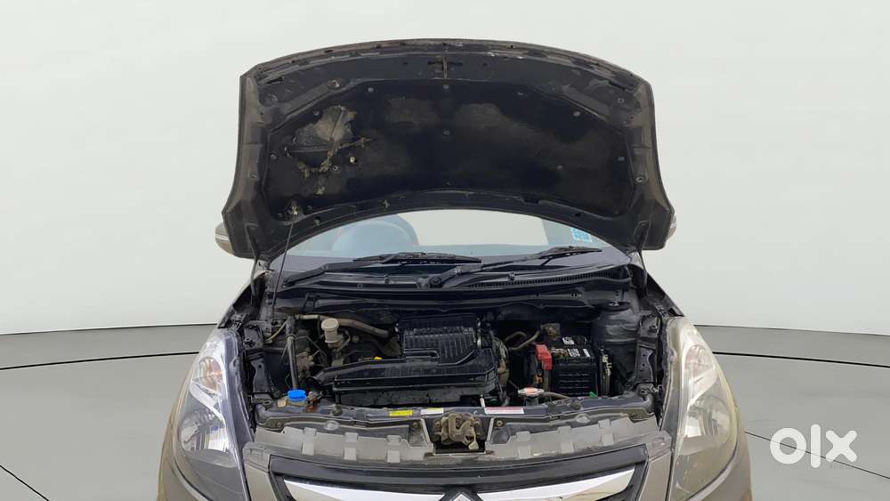 Maruti Suzuki Swift Dzire 1.2 Vxi Bsiv, 2016, Petrol