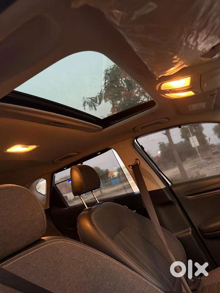 Kia Sonet 2024 Petrol Well Maintained