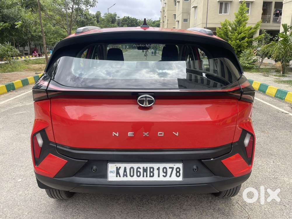 Tata Nexon Smart Plus1.2 Revotron Petrol 5 Mt, 2023, Petrol
