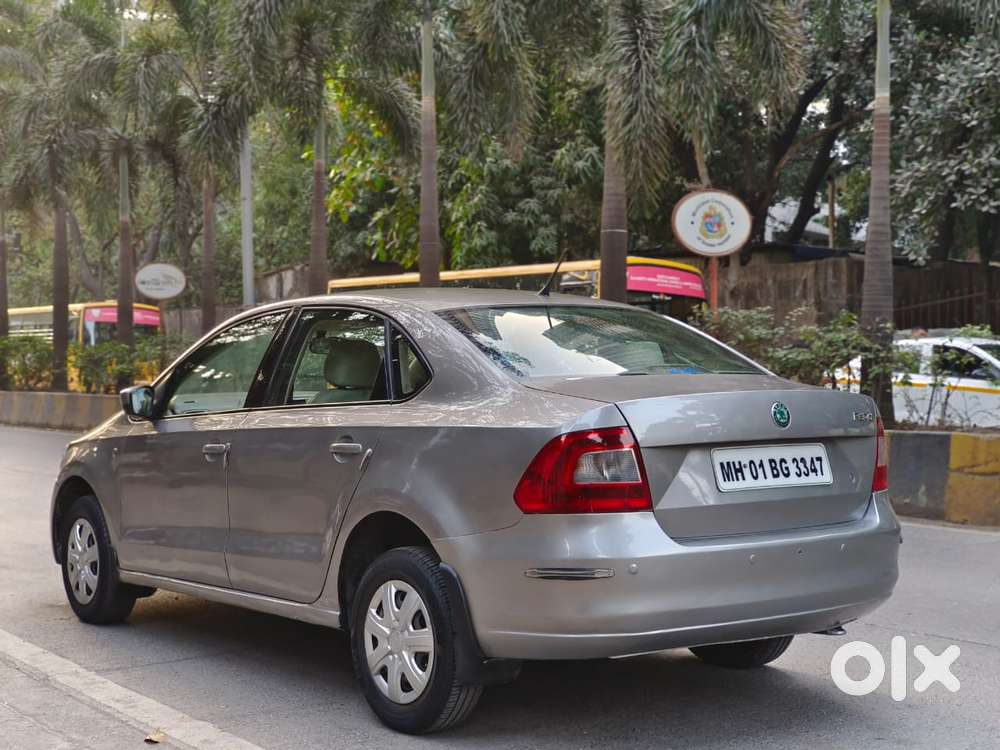 Skoda Rapid 1.6 Mpi At Ambition Plus, 2013, Petrol