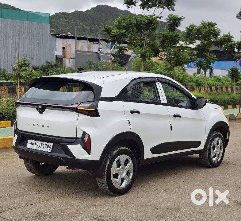 Tata Nexon 1.5 Revotorq Xt, 2024, Petrol