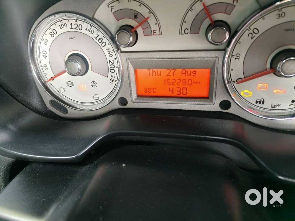 Fiat Linea Emotion Pk 1.4, 2013, Diesel