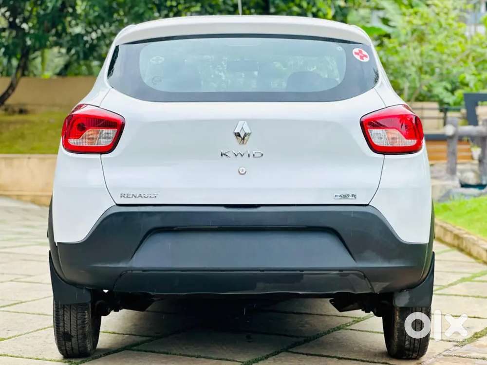 Renault Kwid Automatic 2017 Petrol Well Maintained