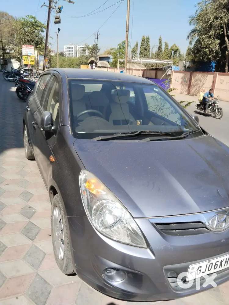 Hyundai I20 2012 Petrol 118000 Km Driven