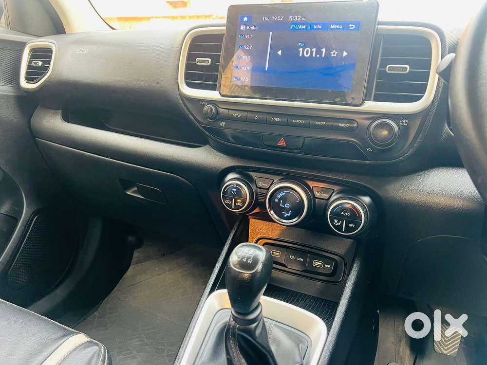 Hyundai Venue S Mt 1.2 Kappa, 2022, Petrol