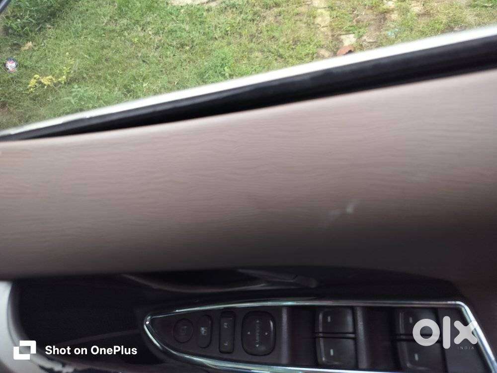 Mahindra Xuv500 W8, 2014, Diesel
