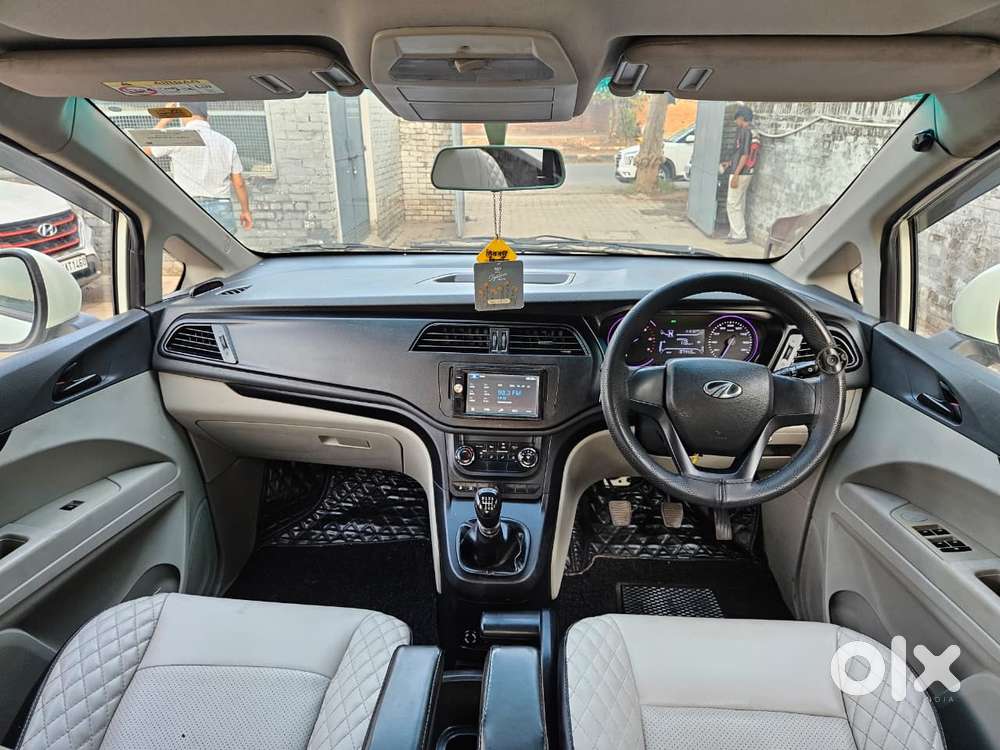 Mahindra Marazzo M2, 2019, Diesel