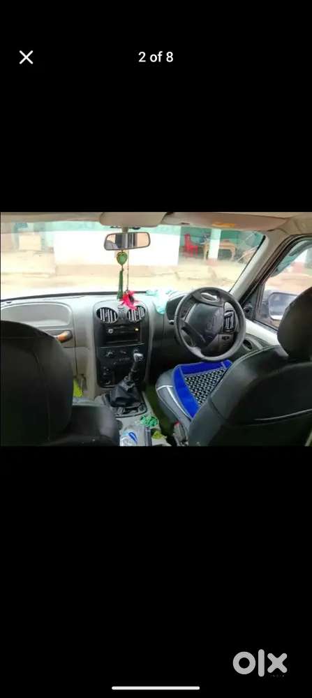 Mahindra Ex 8 2014