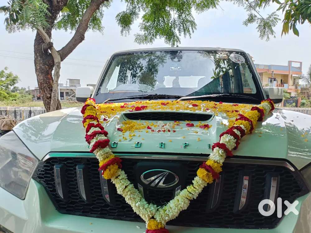 Mahindra Scorpio 2017 Diesel 99999 Km Driven