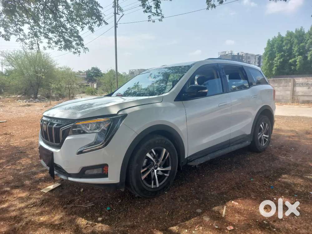 Mahindra Xuv700 Petrol 2025