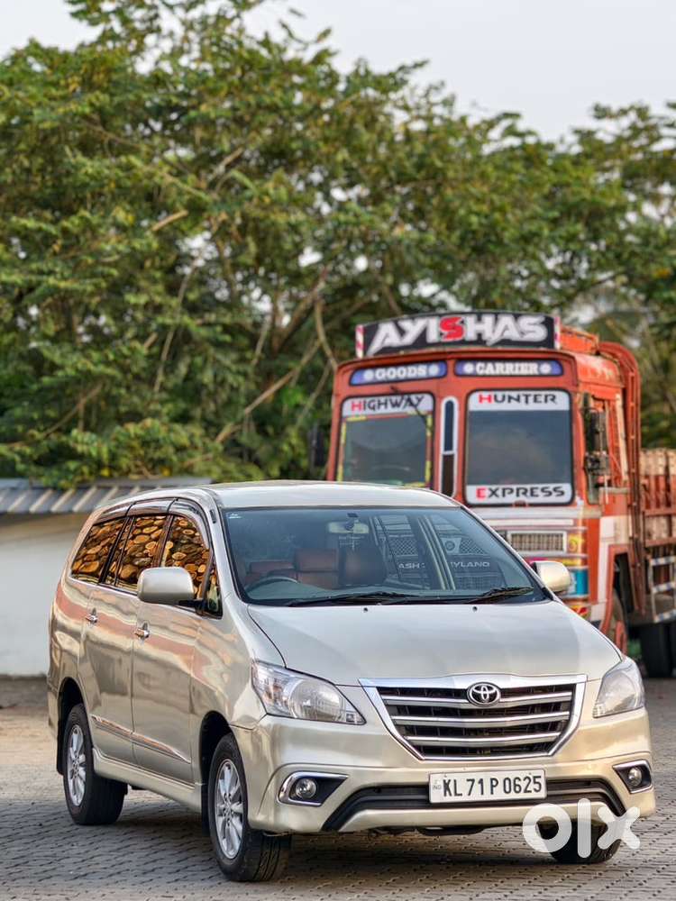 Toyota Innova 2.5 Vx 2014