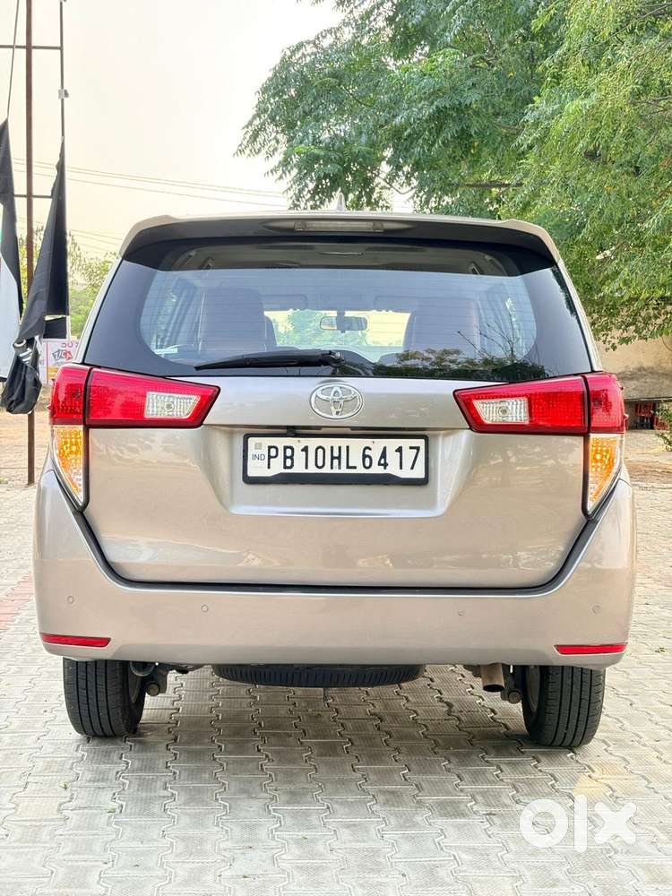 Toyota Innova Crysta [2020-ongoing] 2.4 Gx At 7 Str, 2020, Diesel